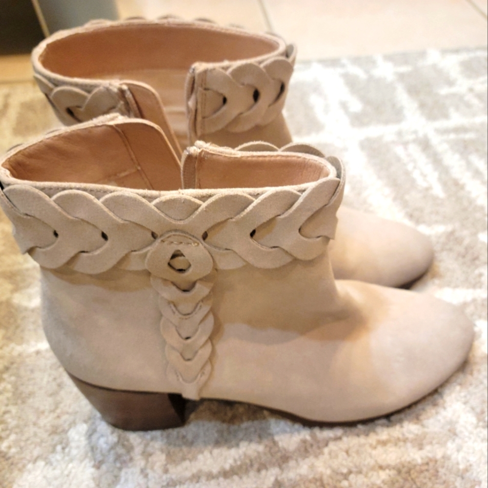 Geox ankle high boots